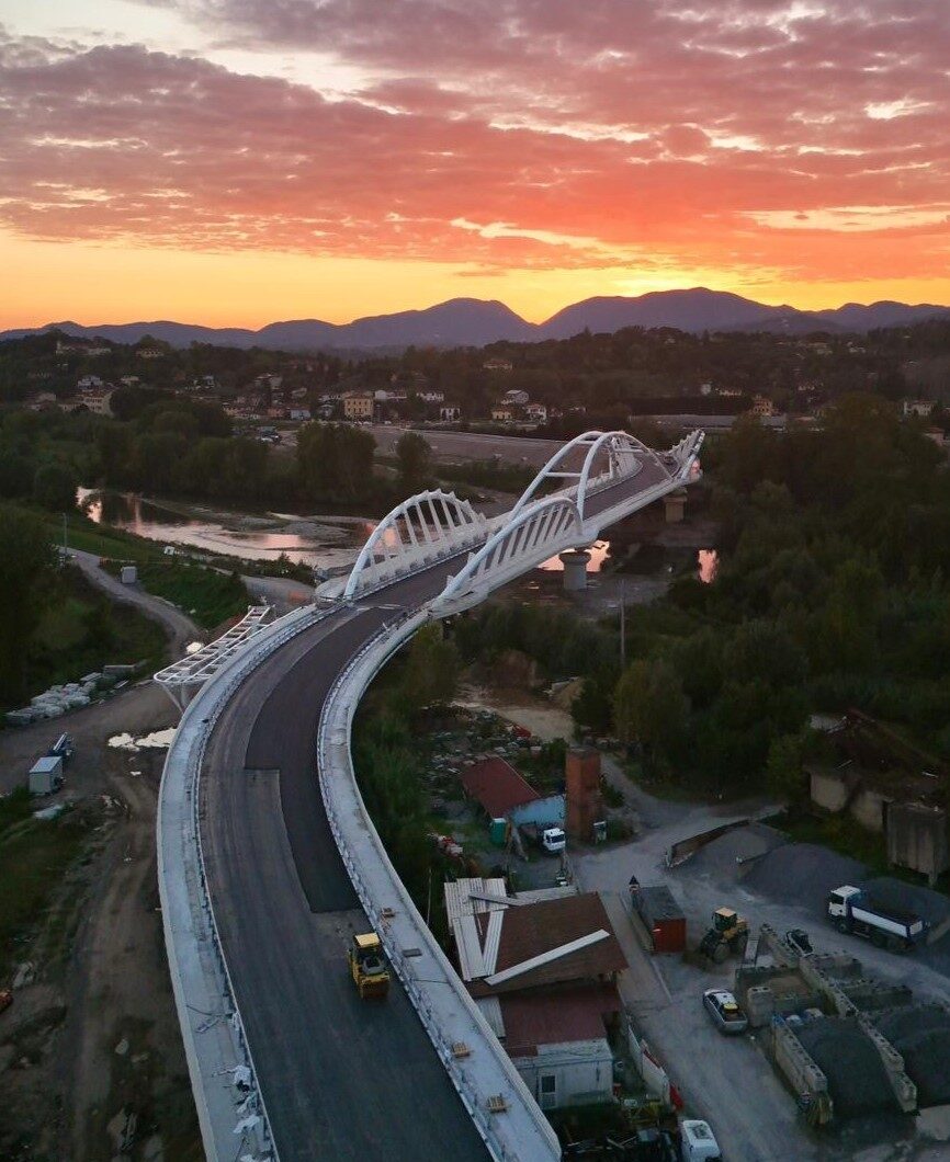 Nuovo Ponte Serchio Lucca - asfaltature viadotto
